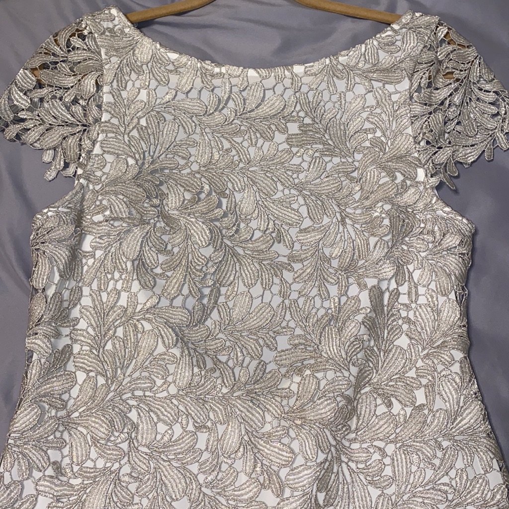 Alice & Olivia Peek A Boo Back Lace Brocade Dress